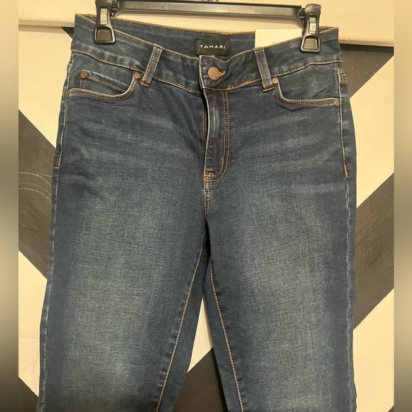 Tahari Jeans Classic Skinny Rayon Denim Size 4/27 - Picture 5 of 9